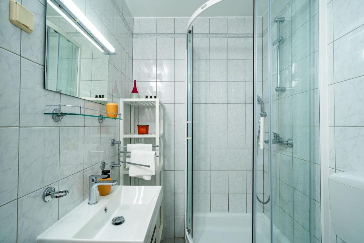 Apartment Radovan ดูบรอฟนิก ภายนอก รูปภาพ