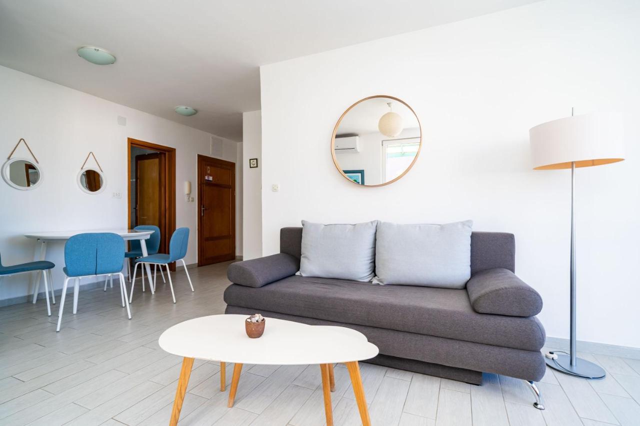 Apartment Radovan ดูบรอฟนิก ภายนอก รูปภาพ